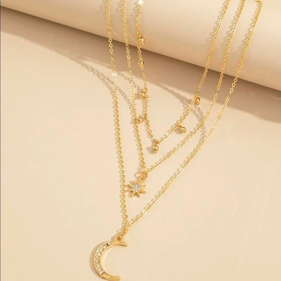 Moon Charm Layered Necklace - Picture 3 of 4